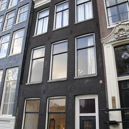 Гостевой дом The Old Lady