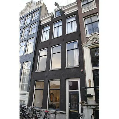 The Old Lady Guest house 3*