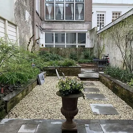 Vendégház The Old Lady Amszterdam